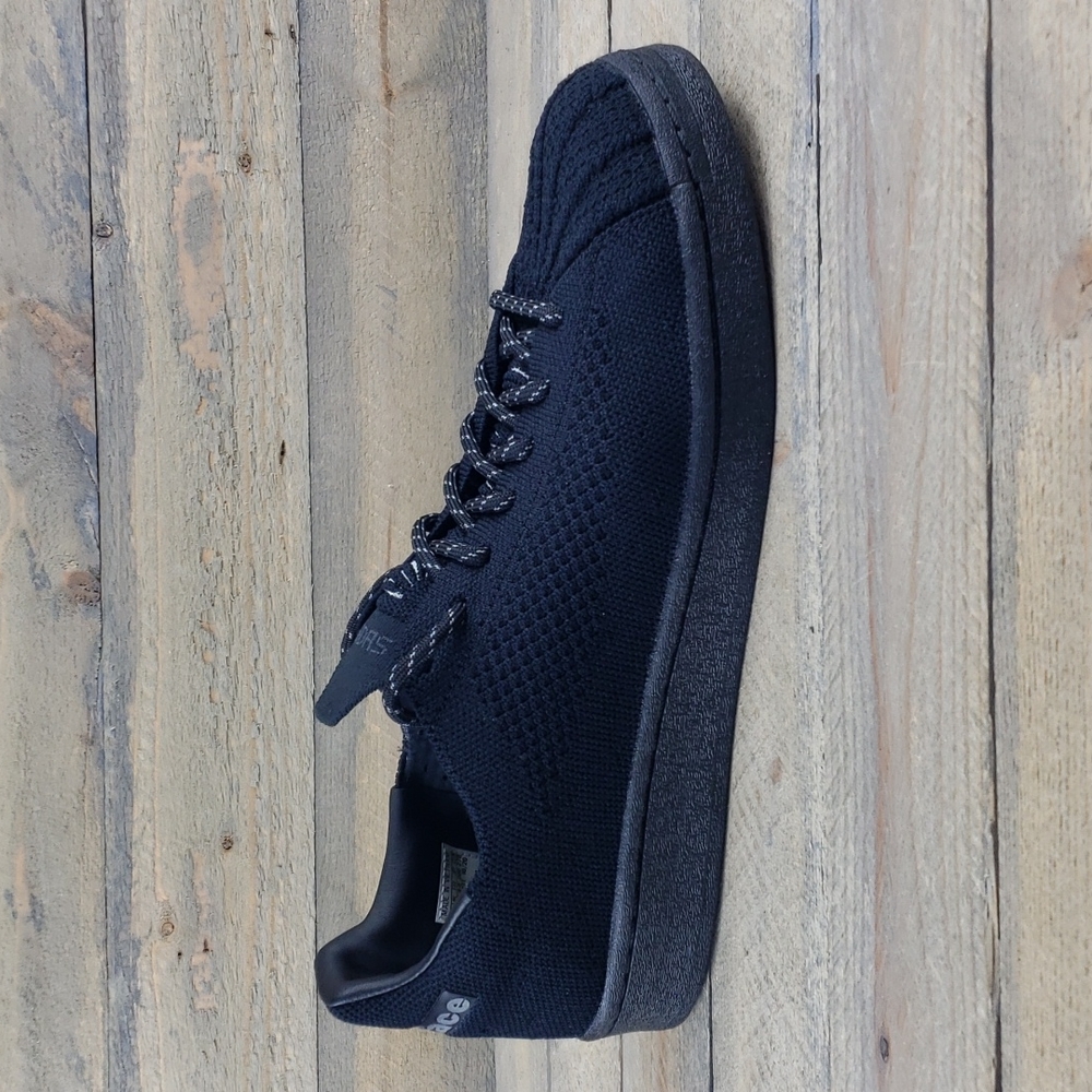 adidas PW Superstar PK Originals Pharrell Williams Primeknit Triple Black - Picture 2 of 10
